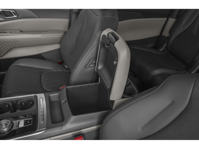 2027 Kia Carnival Hybrid EX InTransit
