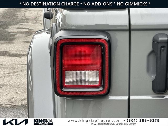 2023 Jeep Wrangler Sahara 4X4