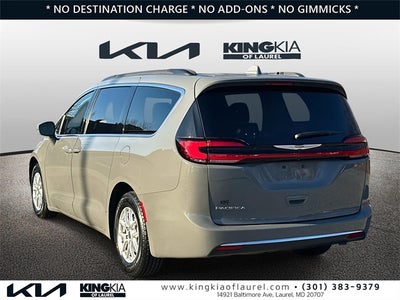 2022 Chrysler Pacifica Touring L | Clean Carfax
