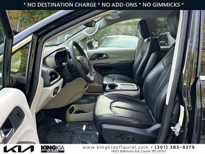 2023 Chrysler Pacifica Touring L