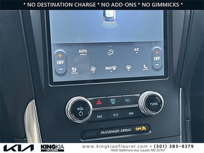 2022 Ford Edge Titanium | AWD