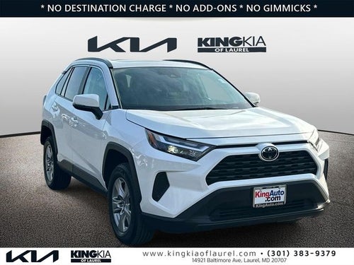2025 Toyota RAV4 XLE