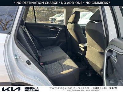 2025 Toyota RAV4 XLE