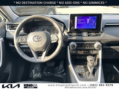 2025 Toyota RAV4 XLE