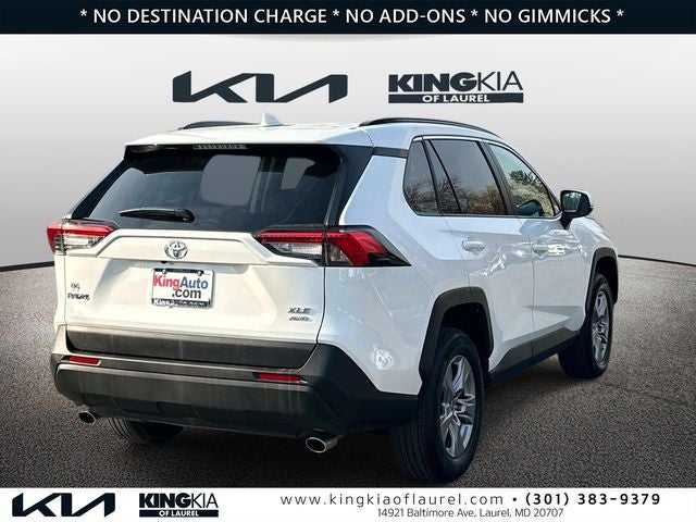 2025 Toyota RAV4 XLE