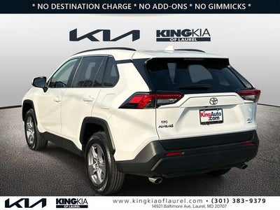 2025 Toyota RAV4 XLE