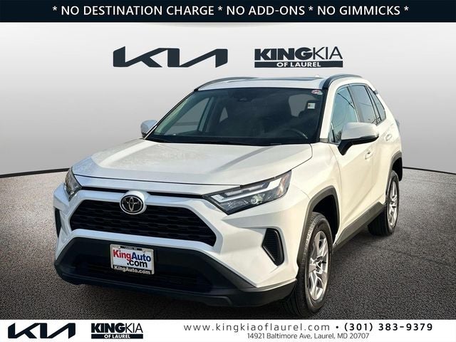2025 Toyota RAV4 XLE