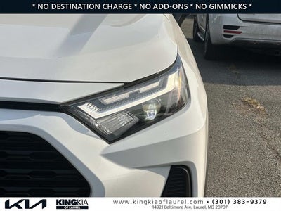 2025 Toyota RAV4 XLE