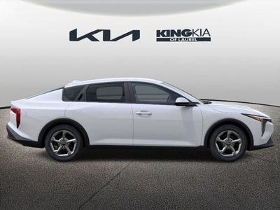 2026 Kia K4 LXS