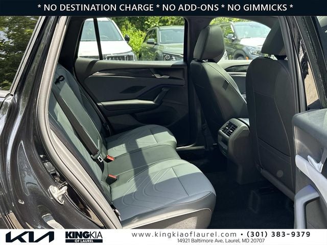 2025 Volkswagen Tiguan 2.0T SE R-Line Black