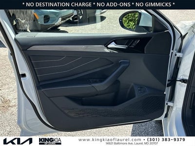 2024 Volkswagen Jetta 1.5T SEL | Low Miles
