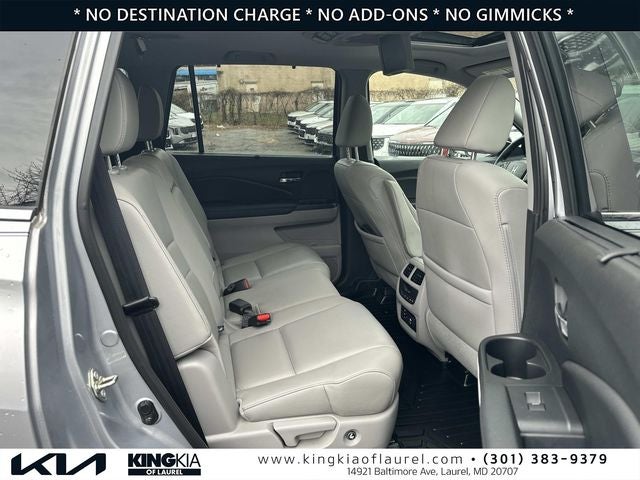 2017 Honda Pilot EX-L w/Rear Entertainment System