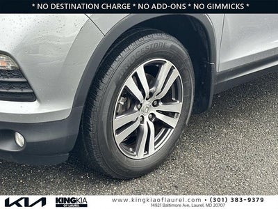 2017 Honda Pilot EX-L w/Rear Entertainment System