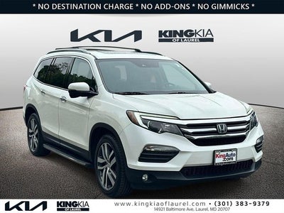 2018 Honda Pilot Touring | AWD - Low Miles