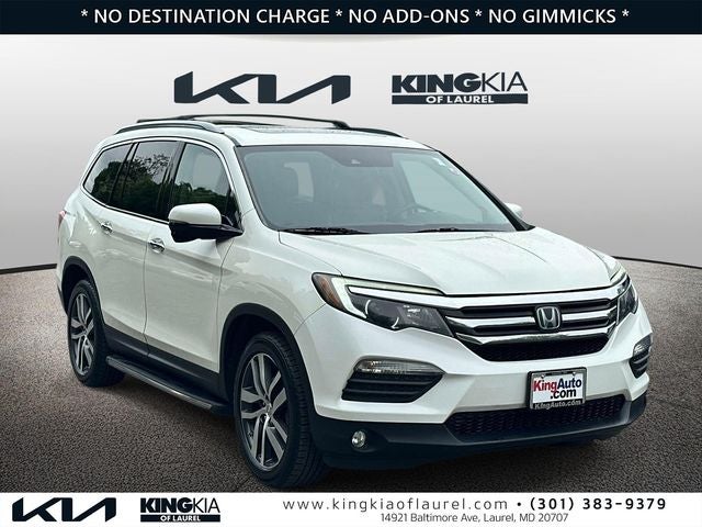 2018 Honda Pilot Touring | AWD - Low Miles