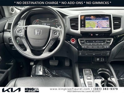 2018 Honda Pilot Touring | AWD - Low Miles