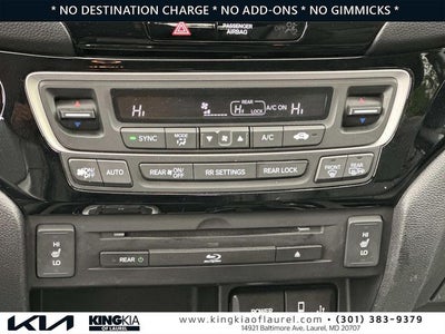 2018 Honda Pilot Touring | AWD - Low Miles