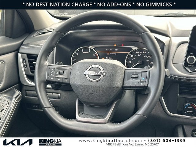 2025 Nissan Rogue SV