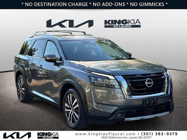 2022 Nissan Pathfinder Platinum