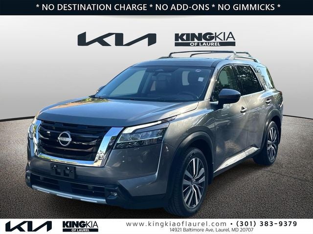 2022 Nissan Pathfinder Platinum