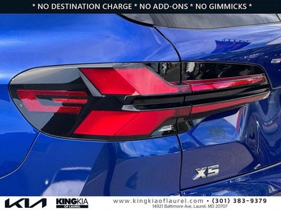 2025 BMW X5 M60i
