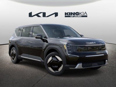 2026 Kia EV9 Light Long Range