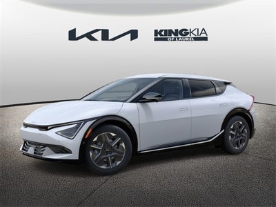 2025 Kia EV6 Light