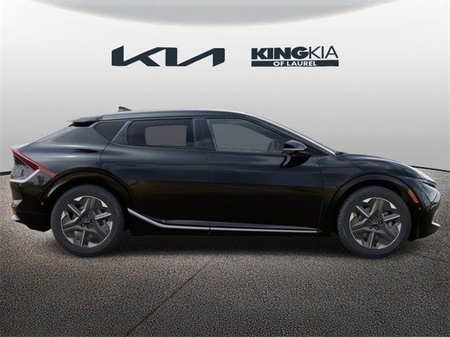 2025 Kia EV6 Light