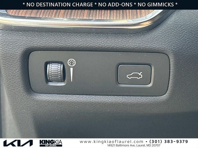 2021 Volvo S60 T5 Momentum | Low Miles