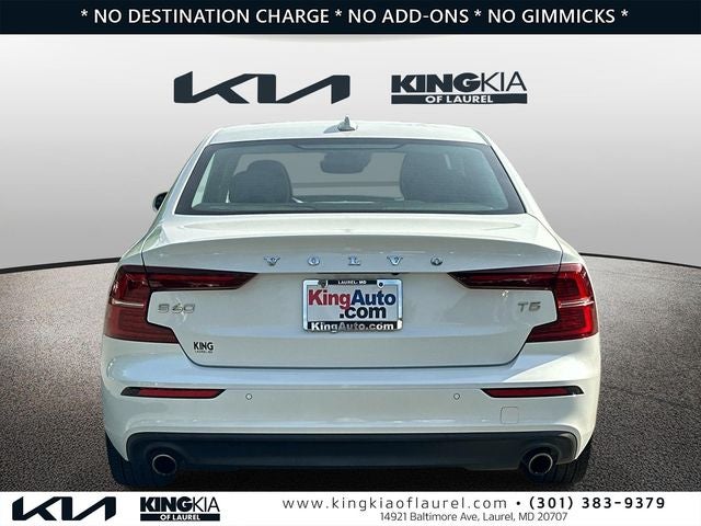 2021 Volvo S60 T5 Momentum | Low Miles