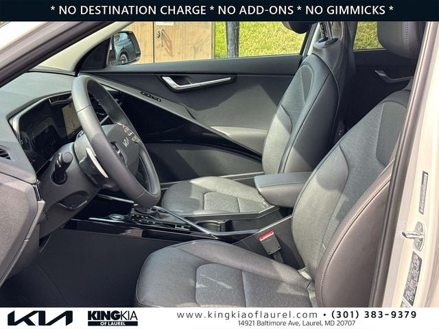 2025 Kia Niro SX