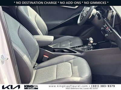 2025 Kia Niro SX