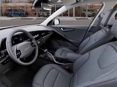 2025 Kia Niro SX