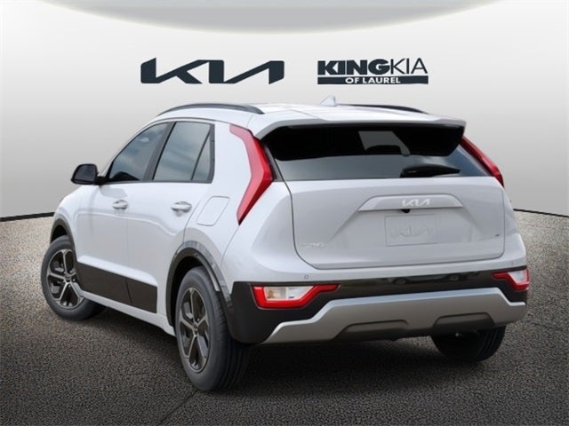 2025 Kia Niro SX