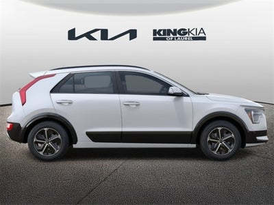 2025 Kia Niro SX