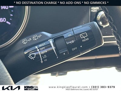 2023 Kia Carnival LX Seat Package