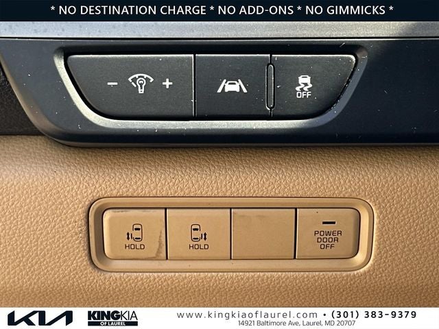 2023 Kia Carnival LX Seat Package