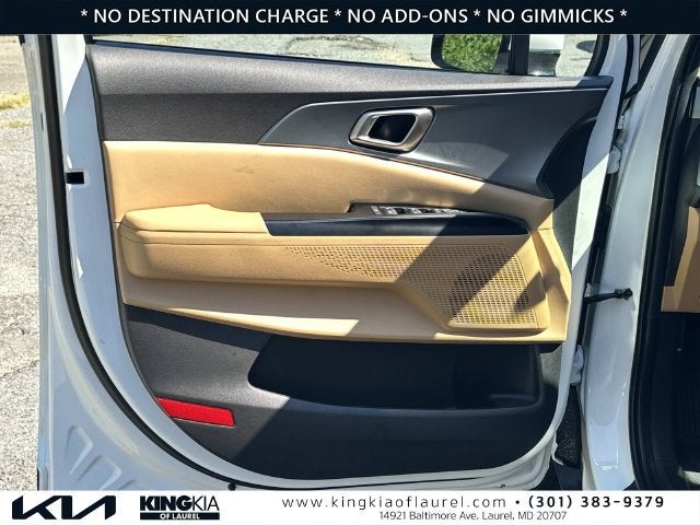 2023 Kia Carnival LX Seat Package