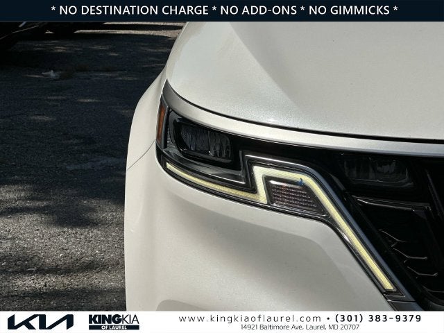 2023 Kia Carnival LX Seat Package