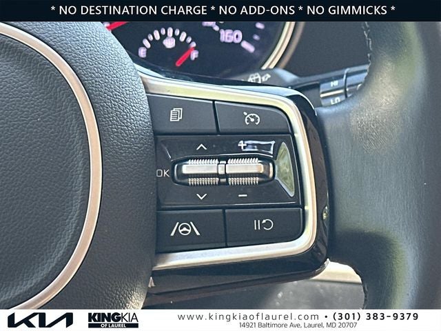 2023 Kia Carnival LX Seat Package
