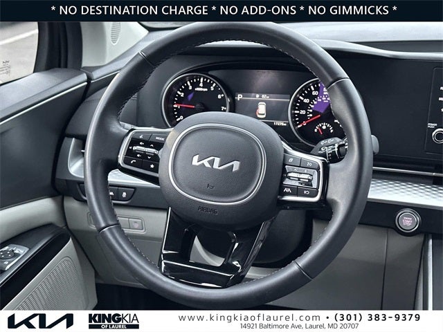 2024 Kia Carnival LX | CPO