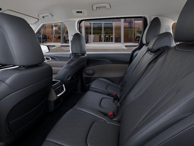 2026 Kia Carnival LXS InTransit