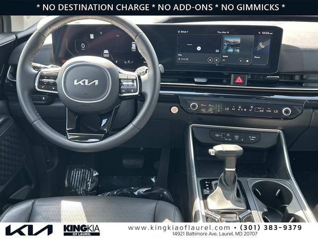 2025 Kia Carnival SX Prestige | Certified