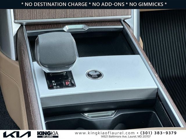 2024 Land Rover Range Rover SE LWB
